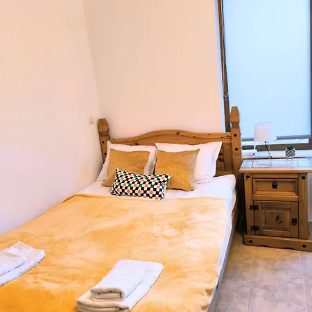 Pine's , Private Wifi, Free Parking Lejlighed Bansko